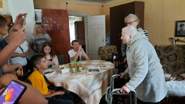 [FOTO] Uczniowie PSP Stanowice i PSP Goczałków „Szlakiem Ostrej Bramy”