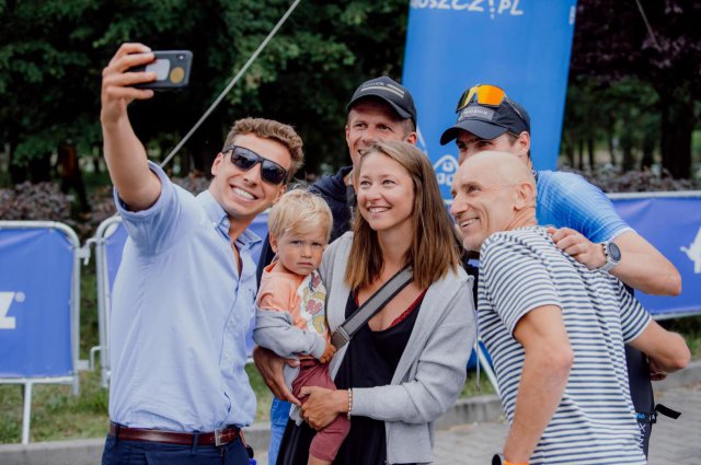 [FOTO] Kacper Stępniak ze Świebodzic zatriumfował w Enea Bydgoszcz Triathlon 