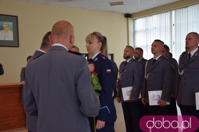 [FOTO] Uroczyste obchody Święta Policji z awansami i nagrodami