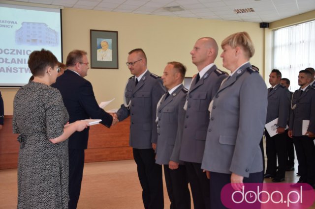 [FOTO] Uroczyste obchody Święta Policji z awansami i nagrodami