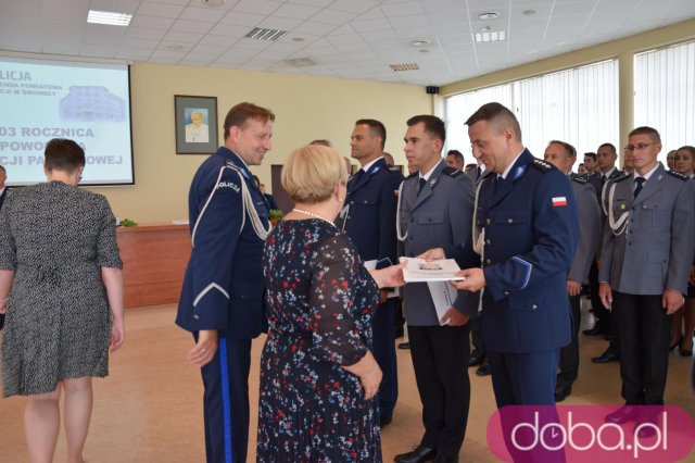 [FOTO] Uroczyste obchody Święta Policji z awansami i nagrodami