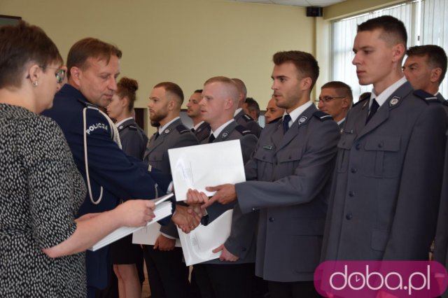 [FOTO] Uroczyste obchody Święta Policji z awansami i nagrodami