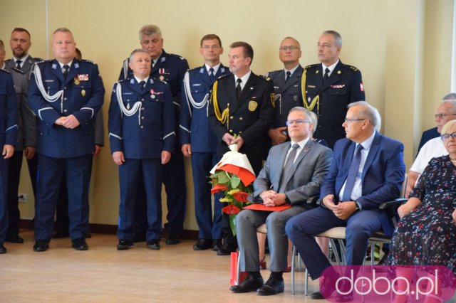 [FOTO] Uroczyste obchody Święta Policji z awansami i nagrodami