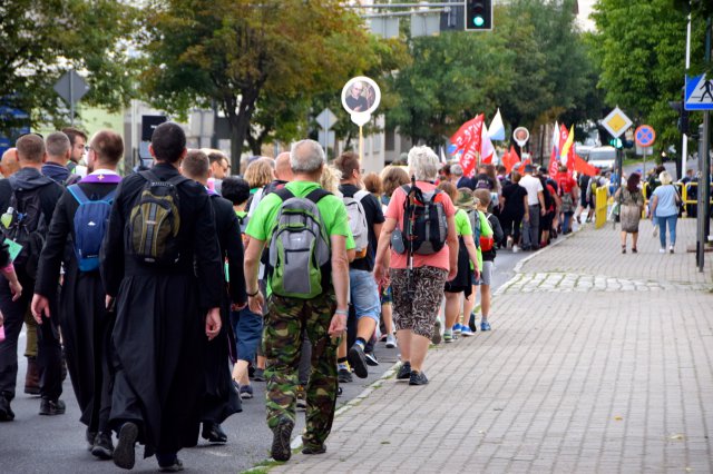 Wyruszyła XIX Piesza Pielgrzymka Diecezji Świdnickiej na Jasną Górę 