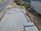Ruszyła budowa chodnika przy drodze powiatowej w Pszennie