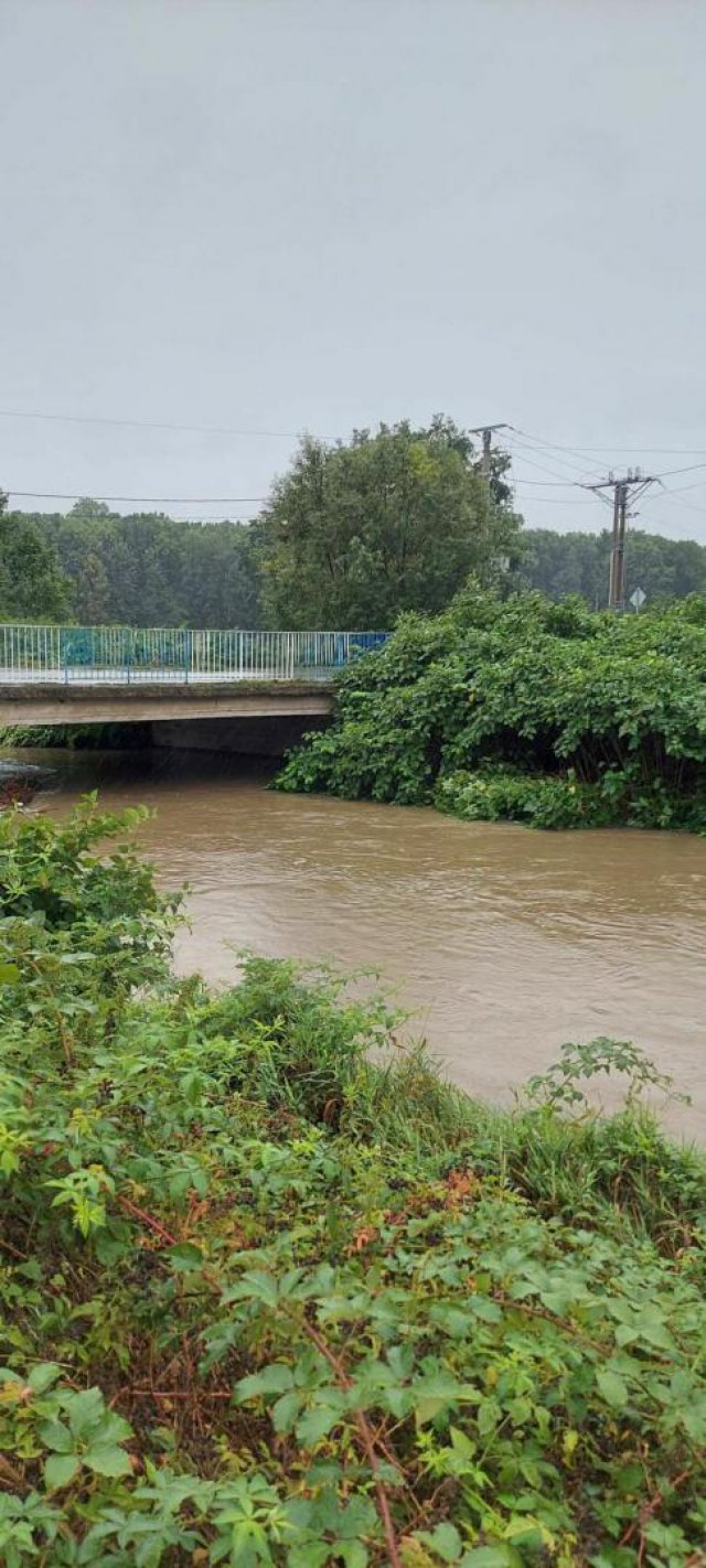 [FOTO] Pogotowie przeciwpowodziowe w gminie Żarów 