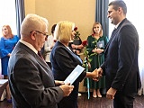 Nagrodzono świdnickich nauczycieli