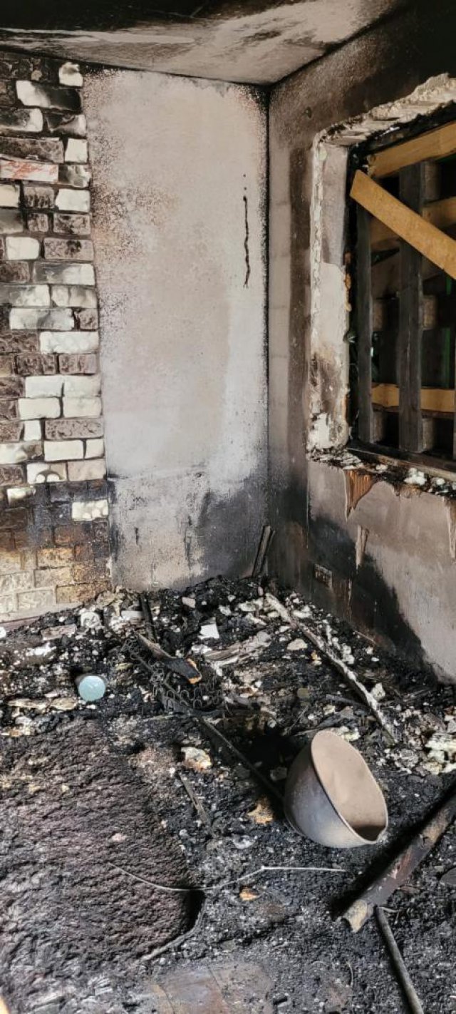 [FOTO] Strażak stracił dom w pożarze. Trwa zbiórka na odbudowę 