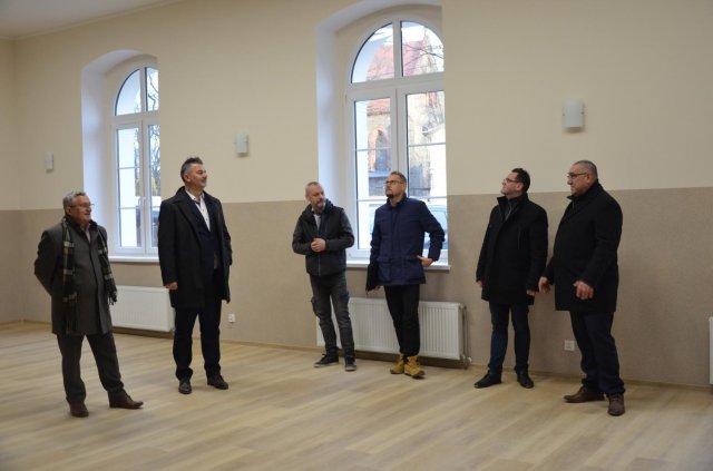 [FOTO] Zakończono remont świetlicy wiejskiej w Rogoźnicy