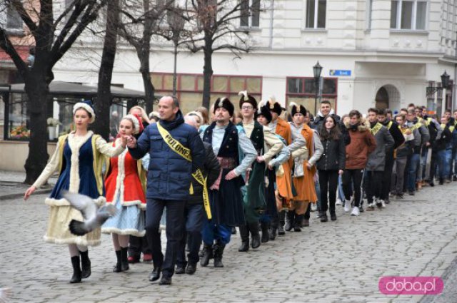  Po dwóch latach  przerwy zawita ponownie Polonez Maturzystów