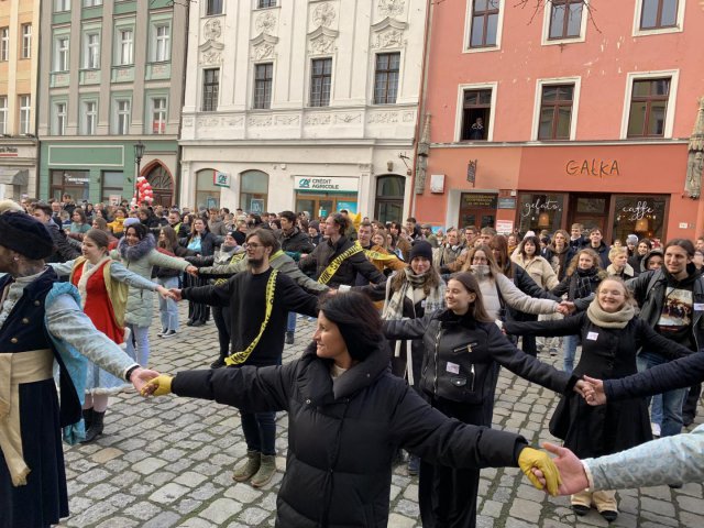  Rozpoczęli odliczanie od matury - XVII Polonez Świdnicki