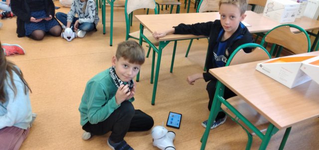 Laboratoria Przyszłości - roboty PHOTON