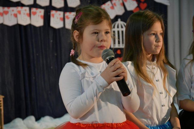 Dzień Babci i Dziadka w Szkole Podstawowej w Marcinowicach [Foto]