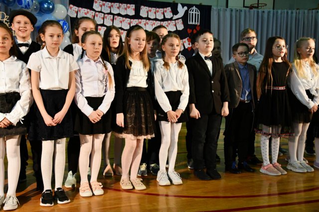 Dzień Babci i Dziadka w Szkole Podstawowej w Marcinowicach [Foto]