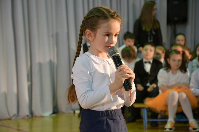 Dzień Babci i Dziadka w Szkole Podstawowej w Marcinowicach [Foto]