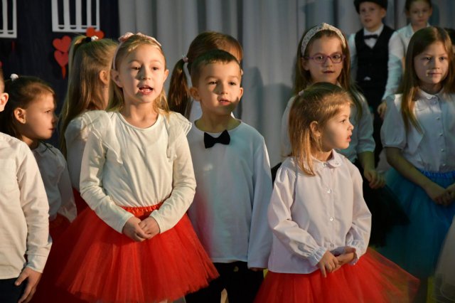 Dzień Babci i Dziadka w Szkole Podstawowej w Marcinowicach [Foto]