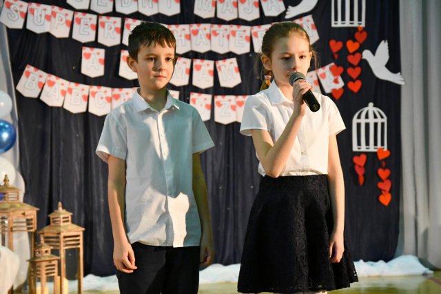 Dzień Babci i Dziadka w Szkole Podstawowej w Marcinowicach [Foto]