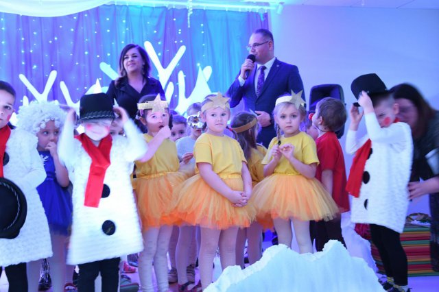 Dzień Babci i Dziadka w Publicznym Przedszkolu w Marcinowicach [Foto]