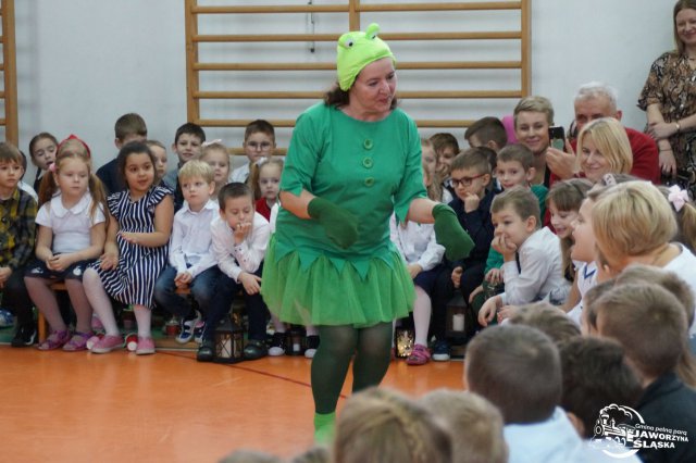 Przedstawienie z okazji Dnia Babci i Dziadka w Starym Jaworowie [Foto]