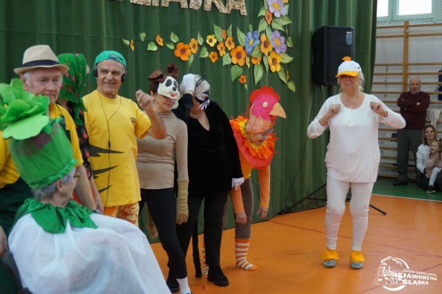 Przedstawienie z okazji Dnia Babci i Dziadka w Starym Jaworowie [Foto]