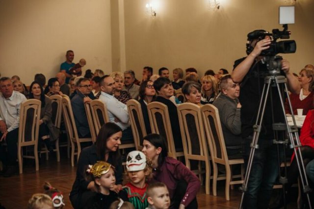 „Karnawał z Babcią i Dziadkiem” w Przedszkolu Tęcza w Międzyrzeczu [Foto]