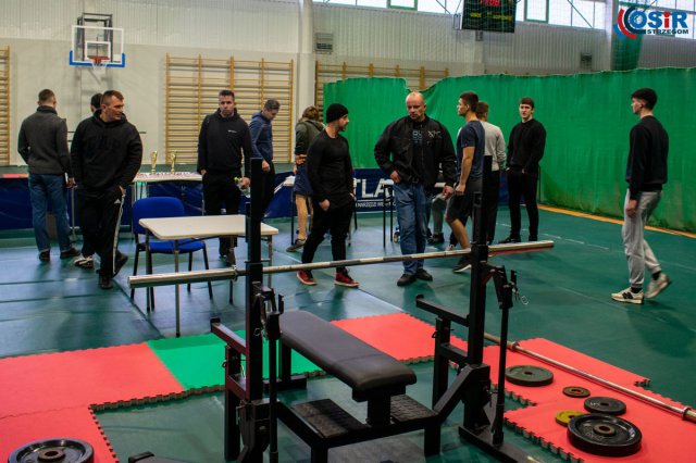 Zawody w wyciskaniu sztangi leżąc za nami [Foto]