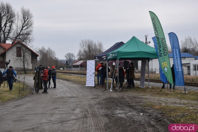 Nowy przystanek Strzelce Świdnickie zwiększy dostęp do kolei [Foto]