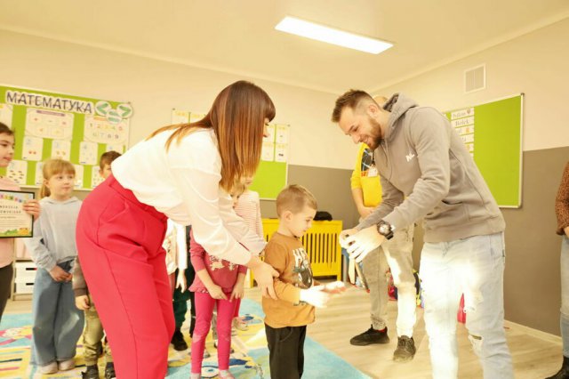 Sala lekcyjna w SP Żarów wyremontowana przy wsparciu Fundacji Leroy Merlin [Foto]