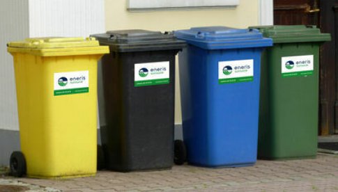 Nowe stawki za wywóz odpadów komunalnych w Żarowie [WYWIAD Z BURMISTRZEM]