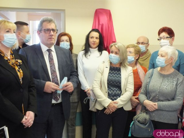 Dzwon zwycięstwa na oddziale onkologicznym świdnickiego szpitala ma dawać nadzieję chorym 