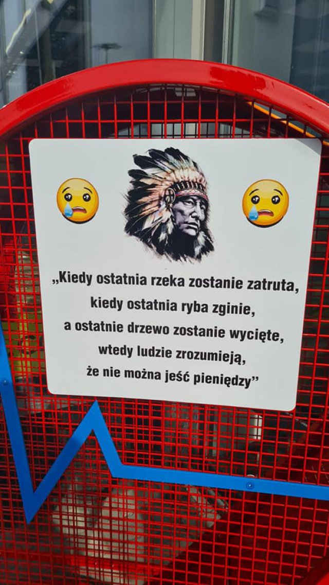 [FOTO] Jest stalowe, za to z dużą mocą. Kolejne nakrętkowe serce w Świdnicy