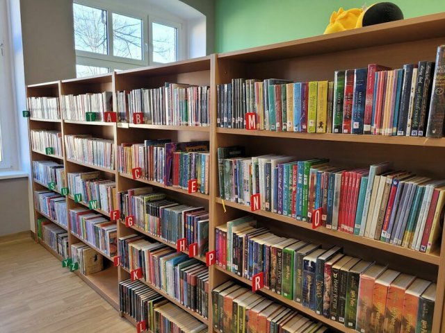 Biblioteka w Świebodzicach nabiera nowego blasku [Foto]