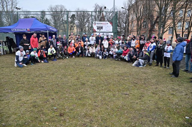 Strzegomianie pobiegli Tropem Wilczym [Foto, Wideo]