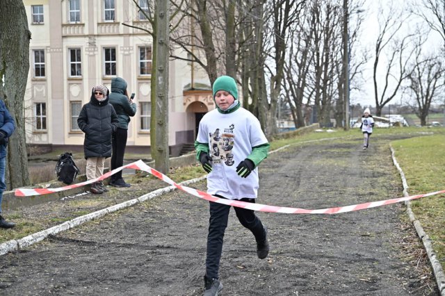 Strzegomianie pobiegli Tropem Wilczym [Foto, Wideo]