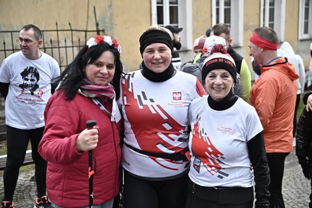 Strzegomianie pobiegli Tropem Wilczym [Foto, Wideo]