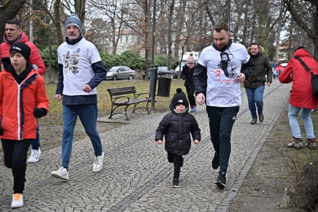 Strzegomianie pobiegli Tropem Wilczym [Foto, Wideo]