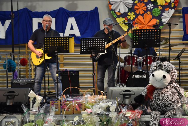 Kolejna akcja charytatywna dla Edyty Woźniak. Pomóżmy strzegomiance! [Foto, Wideo]