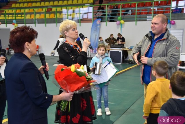 Kolejna akcja charytatywna dla Edyty Woźniak. Pomóżmy strzegomiance! [Foto, Wideo]