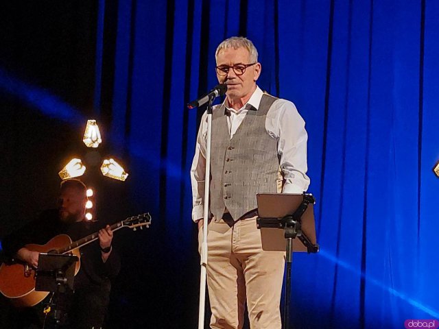Z ukłonem dla Pań. Koncert Roberta Janowskiego na Dzień Kobiet