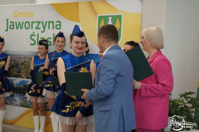 [FOTO] Stypendia sportowe i artystyczne rozdane