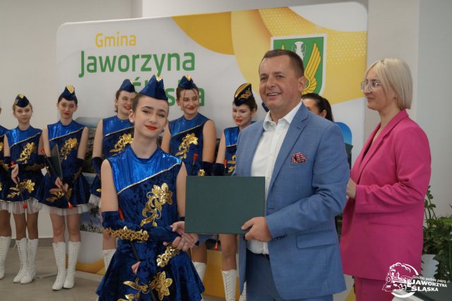 [FOTO] Stypendia sportowe i artystyczne rozdane