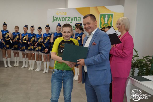 [FOTO] Stypendia sportowe i artystyczne rozdane