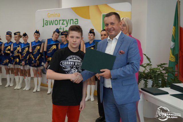 [FOTO] Stypendia sportowe i artystyczne rozdane