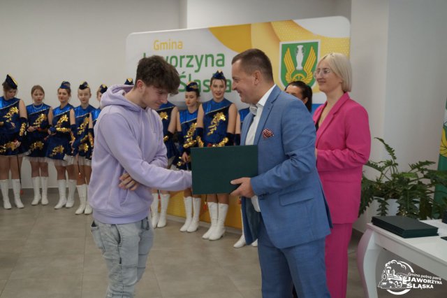 [FOTO] Stypendia sportowe i artystyczne rozdane