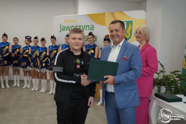 [FOTO] Stypendia sportowe i artystyczne rozdane