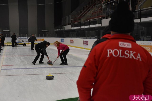 Świdnicki Turniej Curlingowy zakończony. W ostatni dzień wyłoniono zwycięzców [Foto]