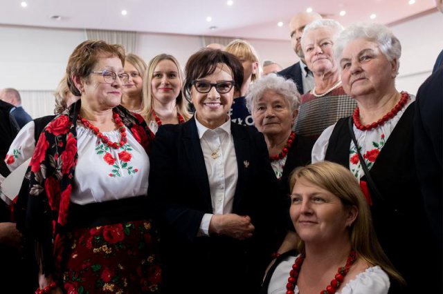 Marszałek Elżbieta Witek w Świdnicy - Zamierzam dotknąć problemu bezpieczeństwa dzieci