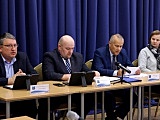 Debatowali o inwestycjach drogowych w gminie Dobromierz. Podsumowanie 58. Sesji Rady Gminy [Foto]