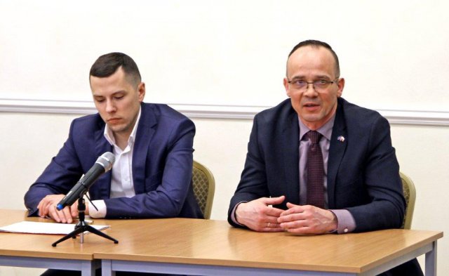Debatowali o inwestycjach drogowych w gminie Dobromierz. Podsumowanie 58. Sesji Rady Gminy [Foto]