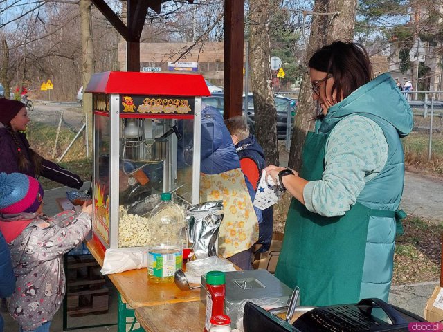 [FOTO] Pożegnali zimę i powitali wiosnę. Za nami coroczny piknik w Bystrzycy Górnej